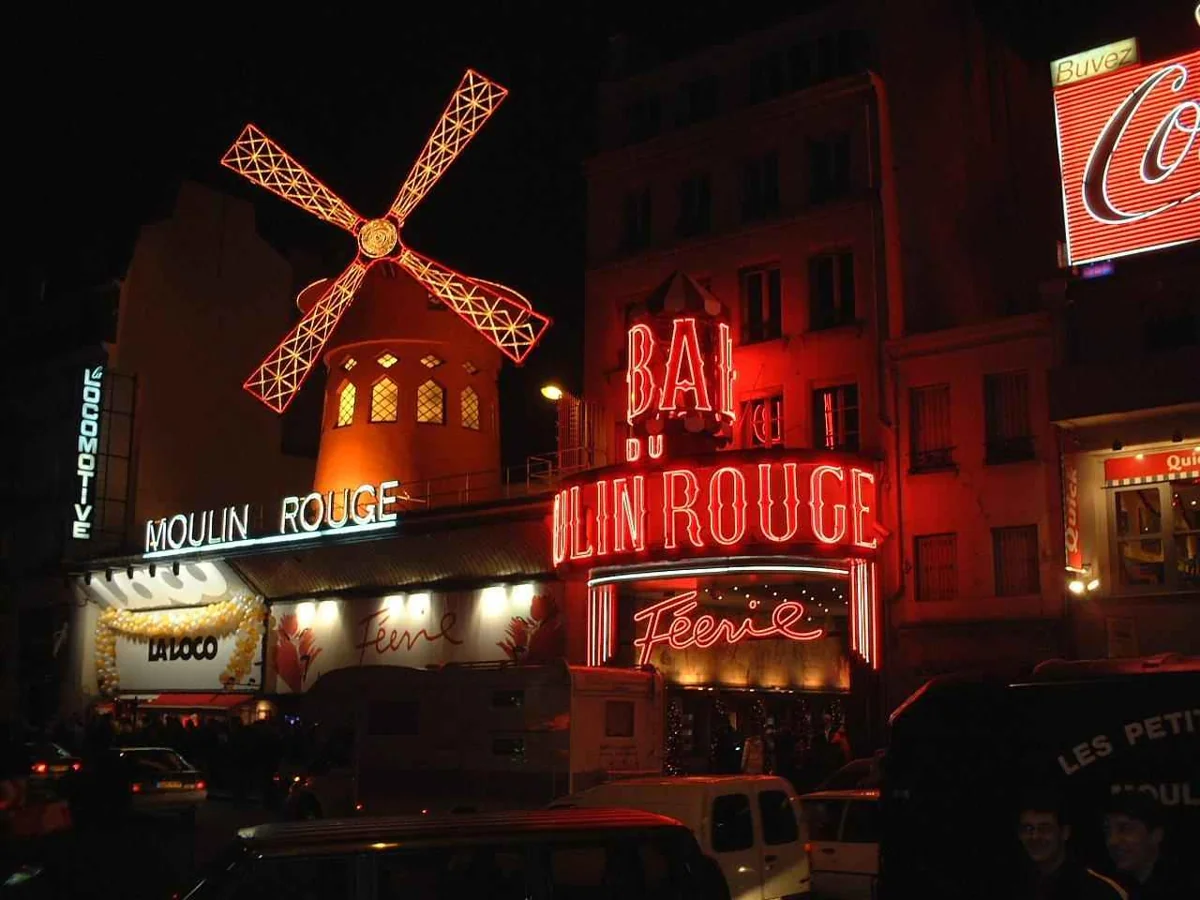 Moulin Rouge on boulevard de Clichy